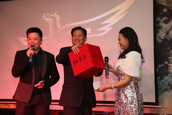 �е½��ټ��F(tu��n)2013��ȱ��ô���ߴ���(ji��)(li��n)�g����A�M��Ļ